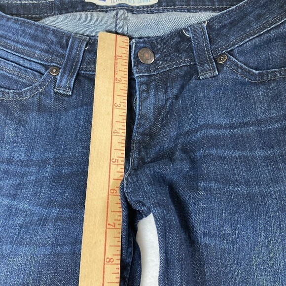 LEVIS Bold Curve Flared Jeans Womens Size 7 M Blue Dark Wash Denim Stretch - Picture 6 of 8